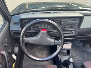 Image 66/78 de Volkswagen Golf Mk I Convertible 1.8 (1989)