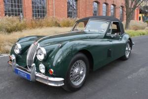 Image 3/16 of Jaguar XK 140 SE DHC (1956)