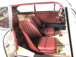 Afbeelding 19/27 van Aston Martin DB 2&#x2F;4 Mk III (1958)