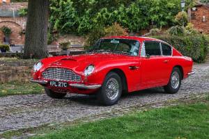 Bild 14/30 von Aston Martin DB 6 Vantage (1965)