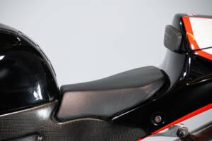 Bild 27/50 von Aprilia RSV 1000 V60 (1999)