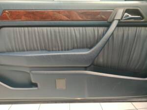 Afbeelding 28/40 van Mercedes-Benz E 200 (1996)