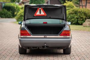 Image 18/54 of Mercedes-Benz 500 SEL (1992)