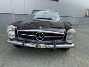 Immagine 5/36 di Mercedes-Benz 280 SL (1969)