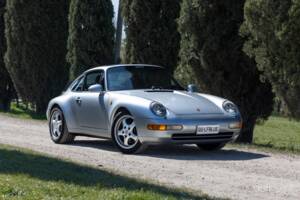 Immagine 2/73 di Porsche 911 Carrera (1995)