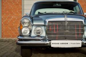Immagine 9/84 di Mercedes-Benz 280 SE 3,5 (1970)