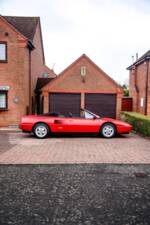 Image 11/42 of Ferrari Mondial T (1990)