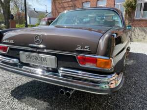 Image 7/20 of Mercedes-Benz 280 SE 3,5 (1971)