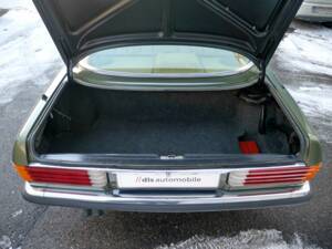 Afbeelding 14/41 van Mercedes-Benz 280 SLC (1977)