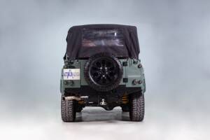 Image 12/44 of Land Rover Defender 90 (2011)