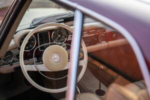 Image 30/70 de Mercedes-Benz 230 SL (1966)
