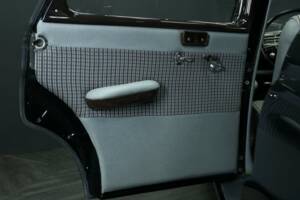 Bild 25/49 von Mercedes-Benz 180 D (1956)