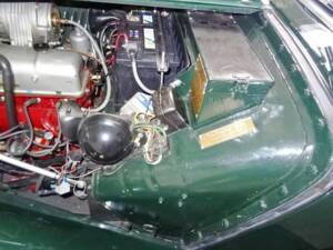 Image 33/40 of MG TD Midget (1953)