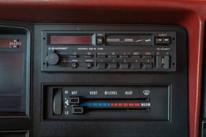 Image 48/50 de Jeep Cherokee 2.8L V6 (1985)