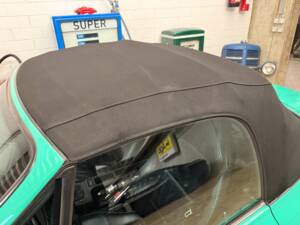 Bild 13/21 von BMW Z3 1.9i (1999)