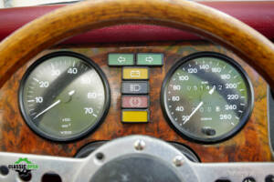 Image 5/54 of Morgan Plus 8 (1992)