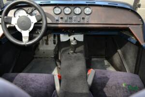 Image 18/39 of Donkervoort S8 (1984)