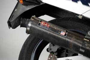 Immagine 14/49 di Honda CBR 1000 RR Fireblade (1995)