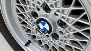 Bild 10/37 von BMW 635 CSi (1985)
