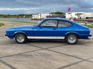 Image 7/8 of Ford Capri 2,8i (1982)