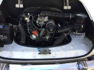 Image 45/83 of Volkswagen Karmann Ghia 1500 (1969)