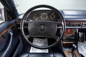 Image 15/34 of Mercedes-Benz 500 SEC (1984)
