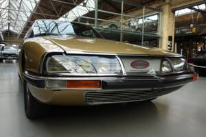 Image 6/32 de Citroën SM injection (1973)