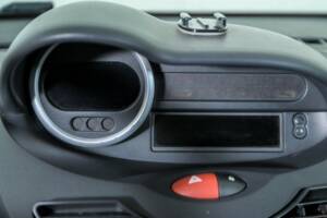 Bild 23/41 von Renault Twingo 1.2 16V (2008)