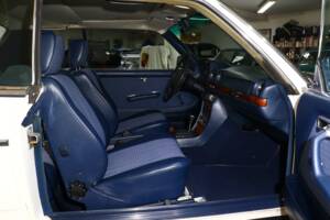 Image 11/25 of Mercedes-Benz 280 CE (1977)