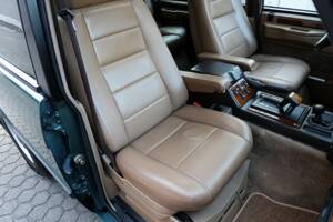 Image 22/63 of Land Rover Range Rover Classic Vogue LSEi (1993)