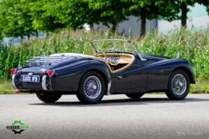 Image 38/46 of Triumph TR 3A (1958)
