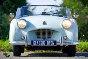 Image 2/45 of Triumph TR 2 (1954)