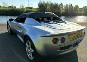 Image 62/83 of Lotus Elise Sport 135 (1999)