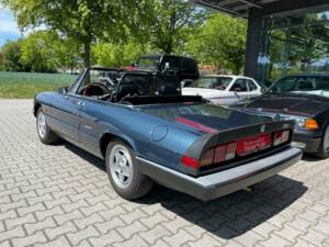 Bild 4/16 von Alfa Romeo 1.6 Spider (1989)