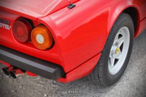 Bild 42/55 von Ferrari 308 GTBi (1981)