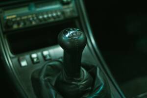 Image 36/45 of Porsche 944 S2 (1989)