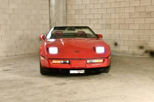 Bild 10/32 von Chevrolet Corvette Convertible (1988)