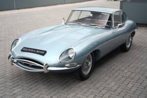 Image 31/50 de Jaguar Type E 3.8 (1962)