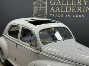 Bild 37/50 von Peugeot 203 C (1960)