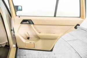 Bild 35/50 von Mercedes-Benz 230 TE (1987)