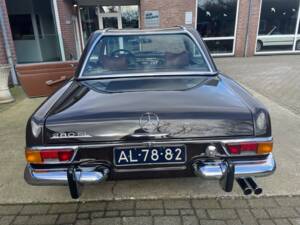 Image 15/25 of Mercedes-Benz 280 SL (1970)