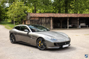 Image 11/61 de Ferrari GTC4Lusso (2017)