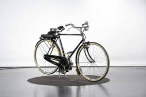 Immagine 6/50 di Bianchi Cesare (1939)