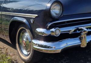 Imagen 70/74 de Ford Crestline Victoria (1954)