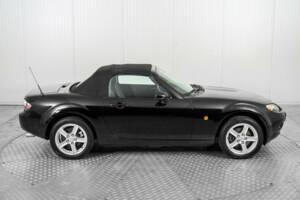 Bild 49/50 von Mazda MX-5 1.8 (2007)
