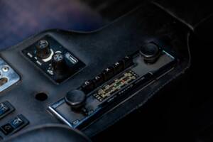 Image 21/50 of Ferrari Dino 308 GT4 (1977)