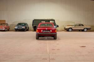 Image 4/45 of BMW 320i (1990)