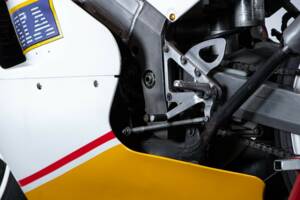 Bild 16/50 von Honda RS 250 RF (1992)