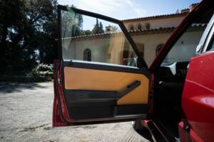 Image 33/63 of Lancia Delta HF Integrale Evoluzione II (1994)