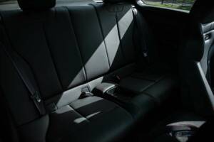 Image 36/38 of BMW M2 CS Coupé (2020)